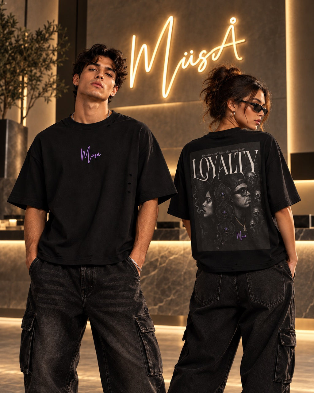 MÜ§Å LOYALTY 4 EVER — BLACK RETRO DISTRESSED BOXY OVERSIZED TEE - MS000062